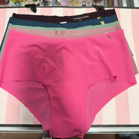 Victoria's Secret Other - Victoria's Secret no show Cheeky Panties